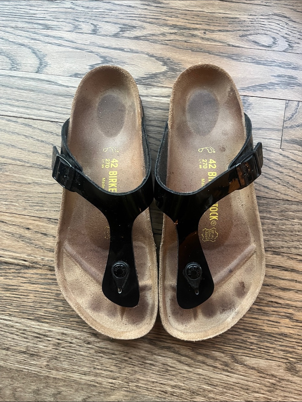 Birkenstock Black Patent Gizeh Thong Sandals - size 42